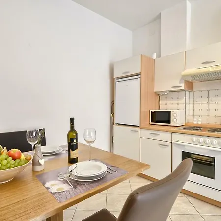 Apartment Picco *